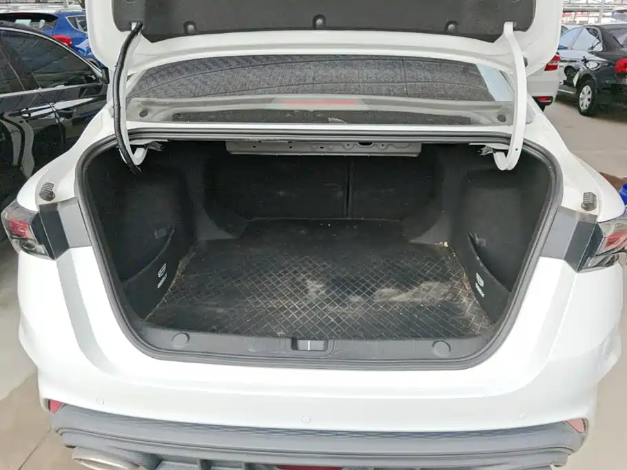 Geely Binrui — миниатюра 4