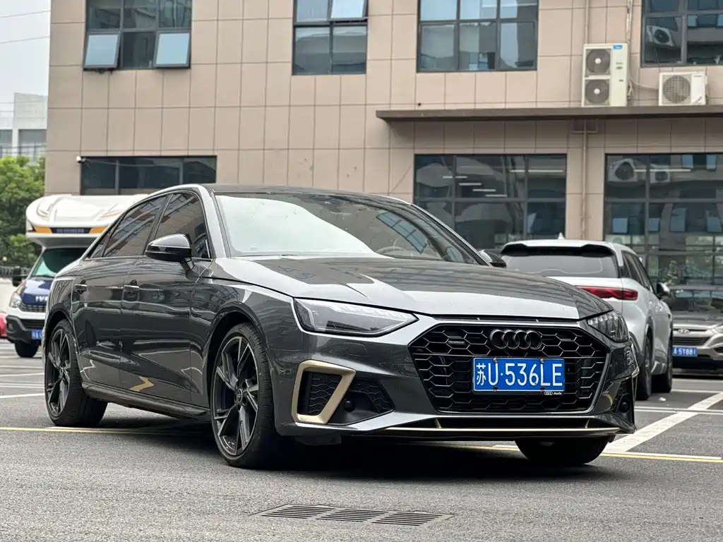 Audi A4L — миниатюра 2