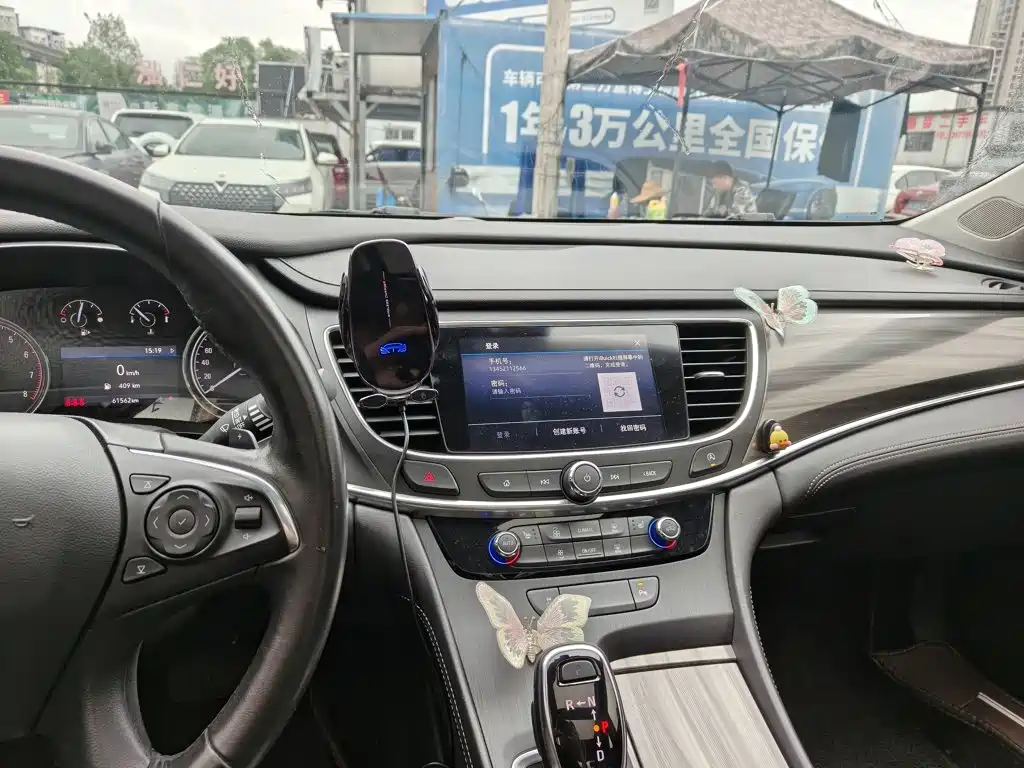Buick LaCrosse — миниатюра 13