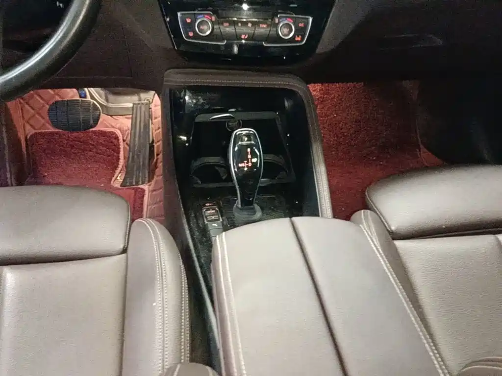 BMW X1 — миниатюра 14