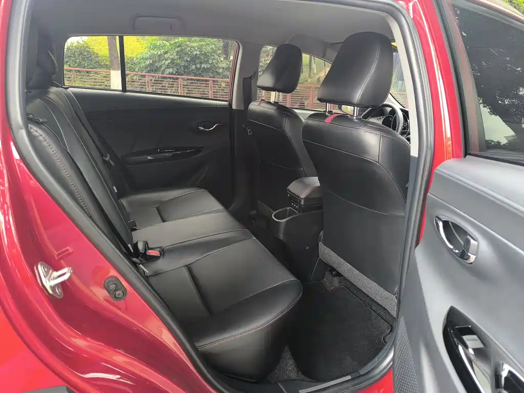 TOYOTA YARIS L ZHIXUAN