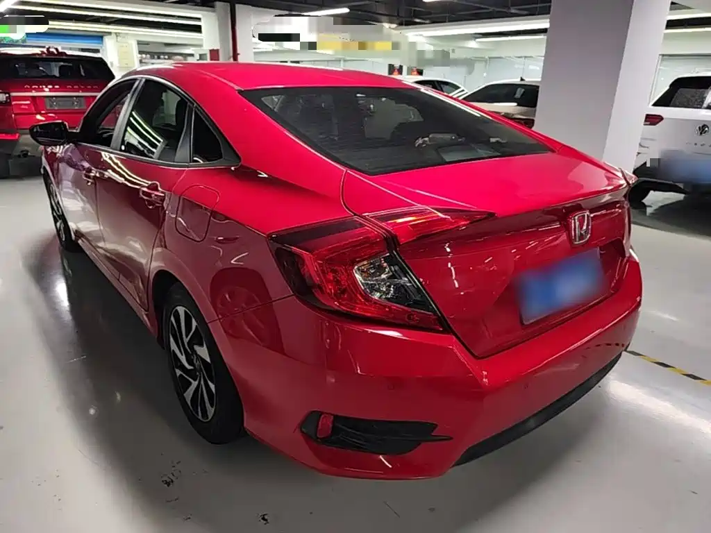 Honda Civic — миниатюра 5