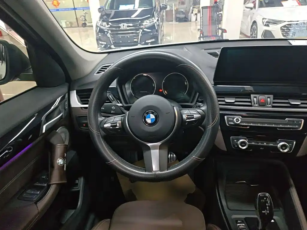 BMW X1 — миниатюра 11