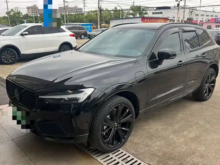 Volvo XC60 PHEV 2024