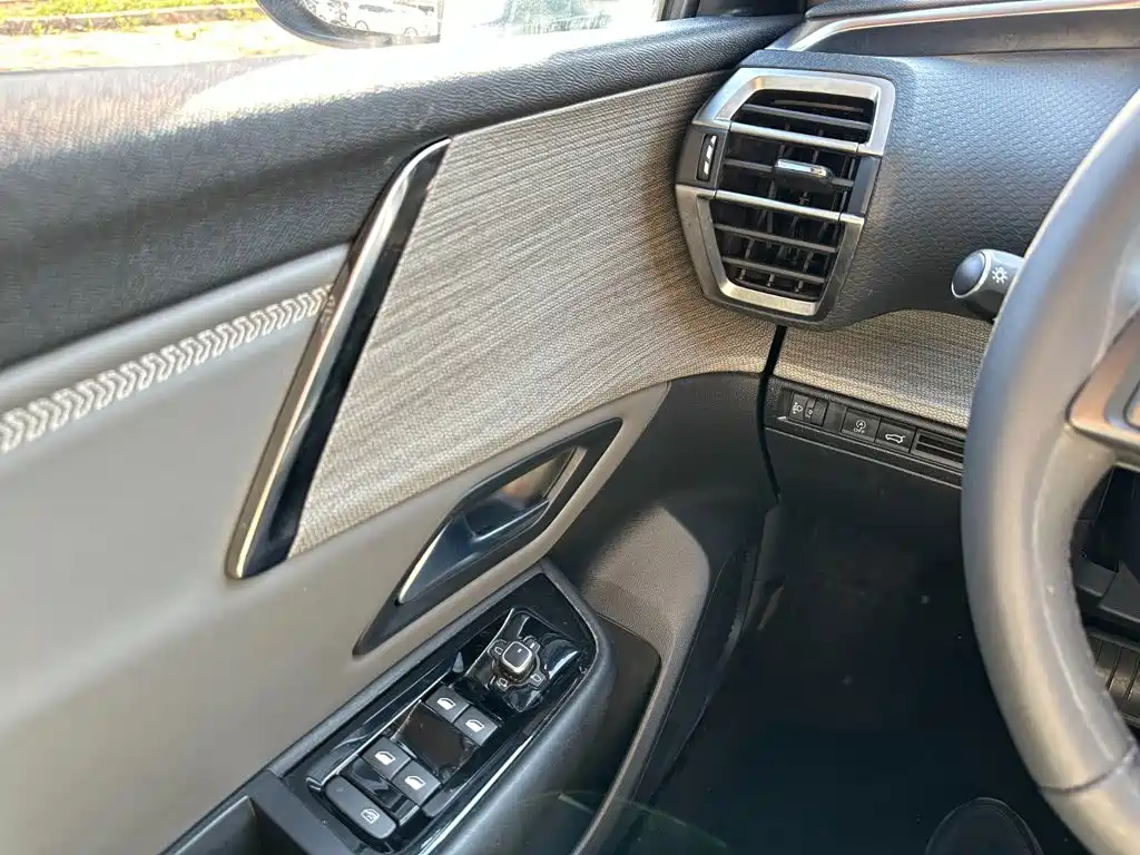 Citroen C5 X — миниатюра 22