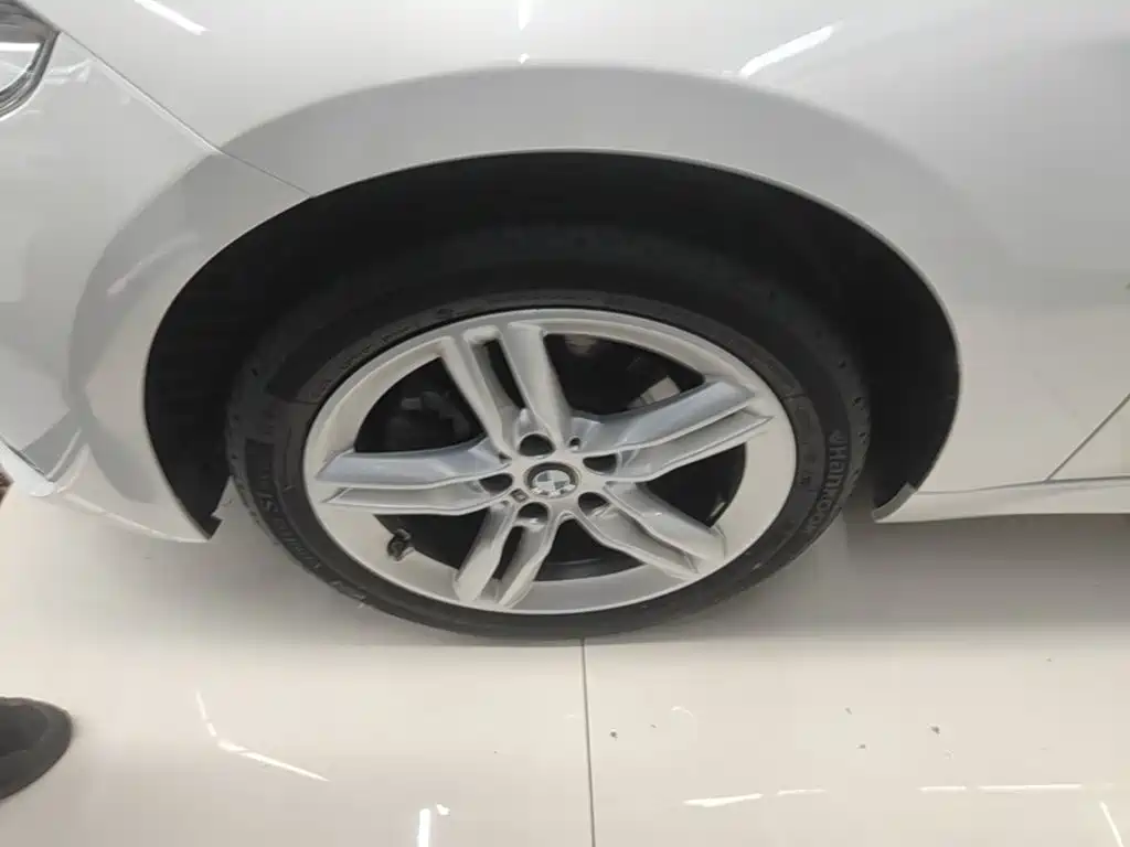 BMW 1 Series — миниатюра 23