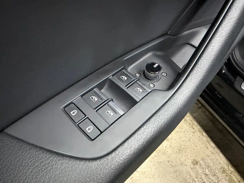 Audi A6L — миниатюра 19