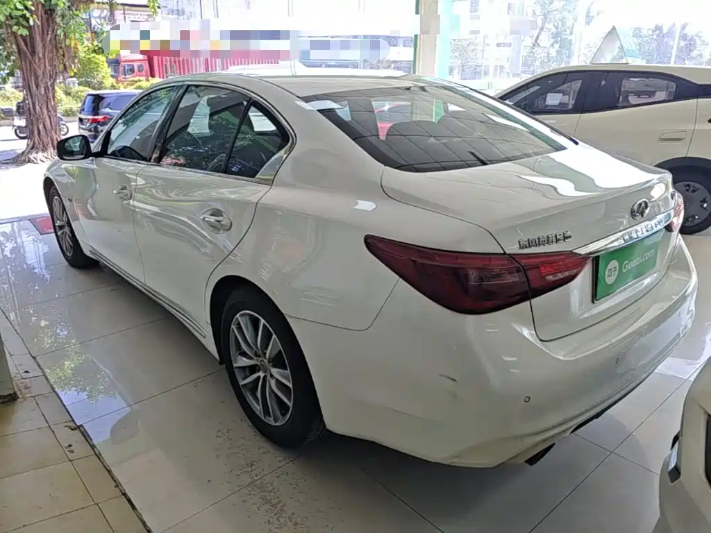 Infiniti Q50L — миниатюра 5