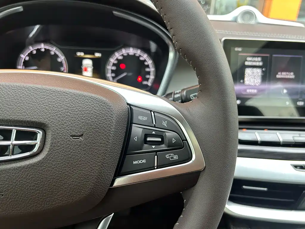 Geely Jia Ji — миниатюра 25