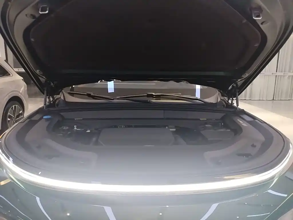 Li Auto Li L9 — миниатюра 20