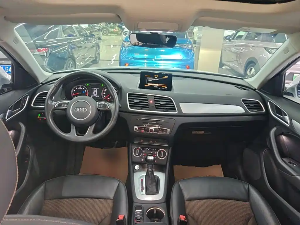 Audi Q3 — миниатюра 10