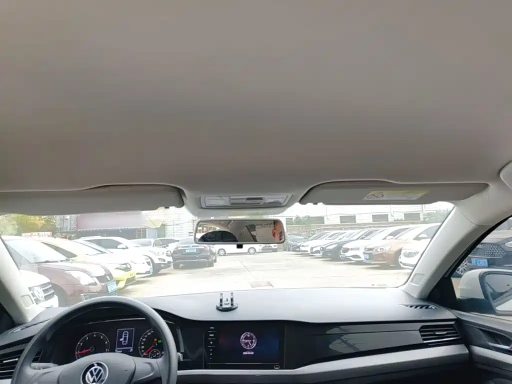 Volkswagen Bora — миниатюра 18