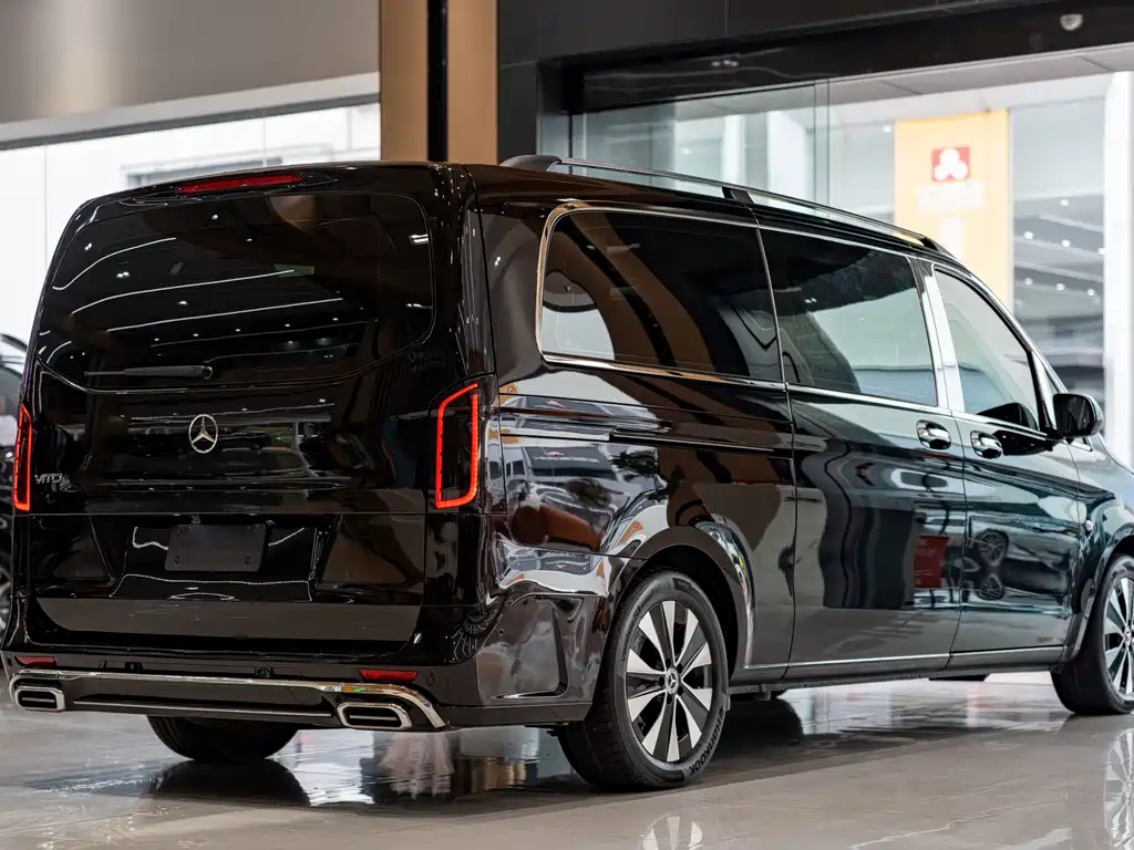 Mercedes-Benz Vito — миниатюра 14