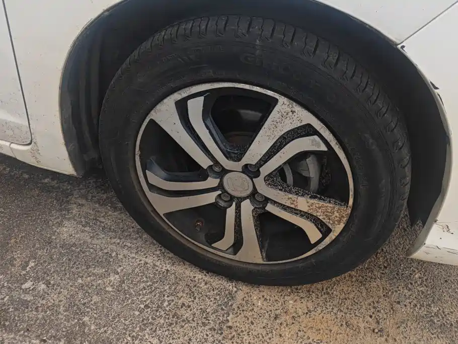 Honda Fit — миниатюра 6