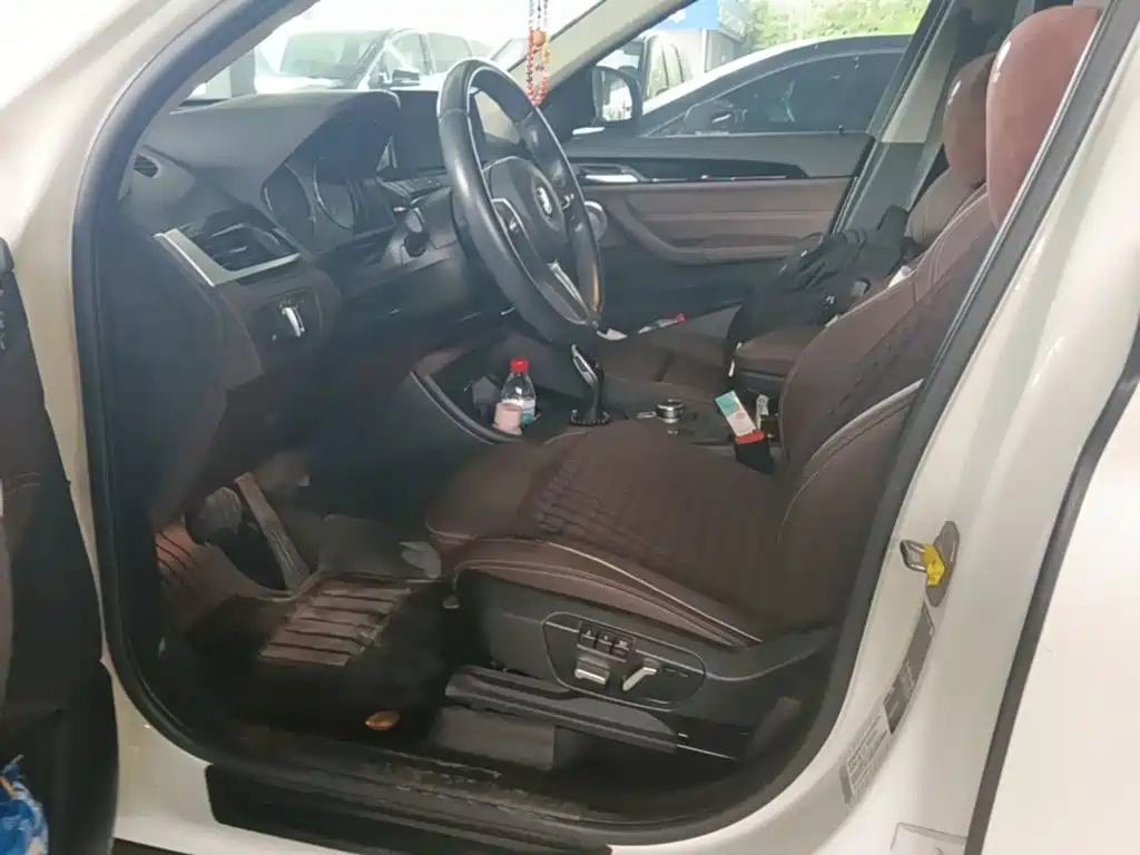 BMW X1 — миниатюра 15