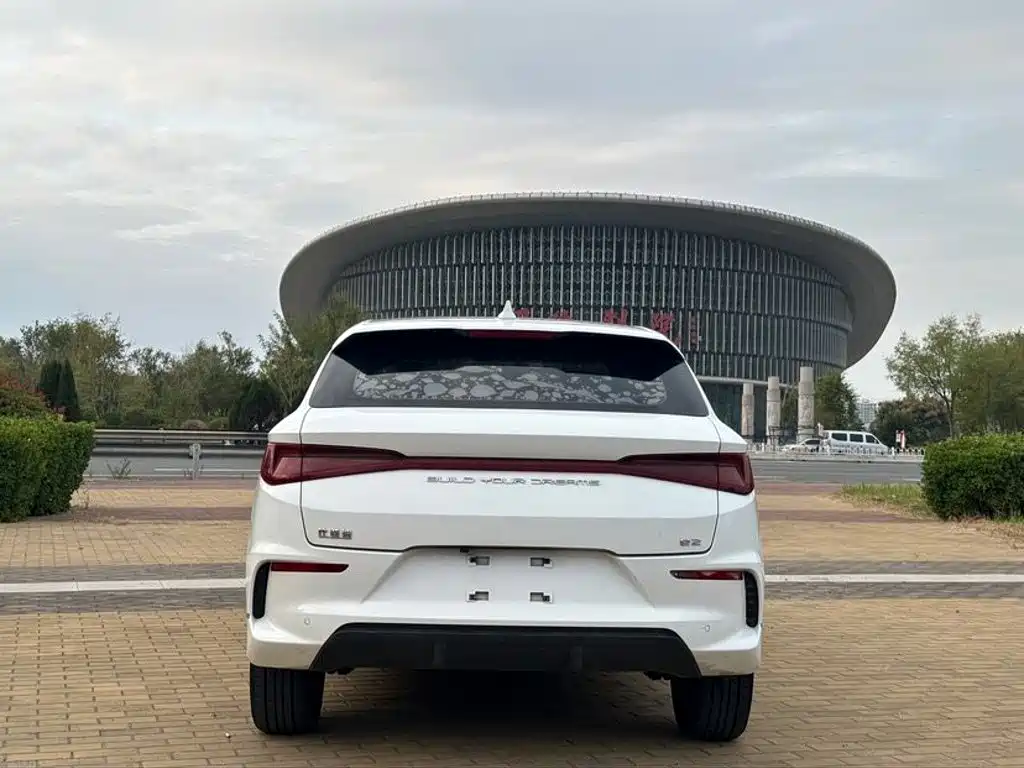 BYD e2 — миниатюра 5