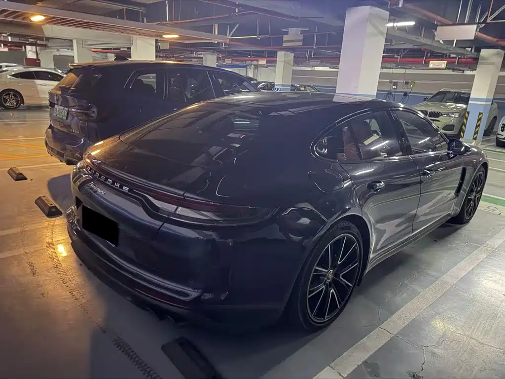 Porsche Panamera — миниатюра 2