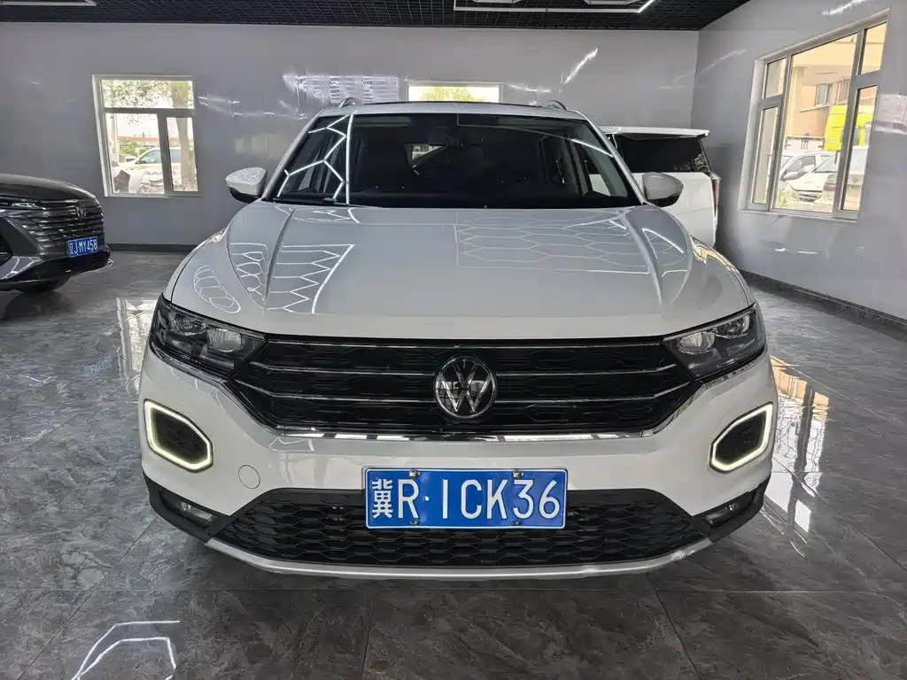Volkswagen T-Roc 2023