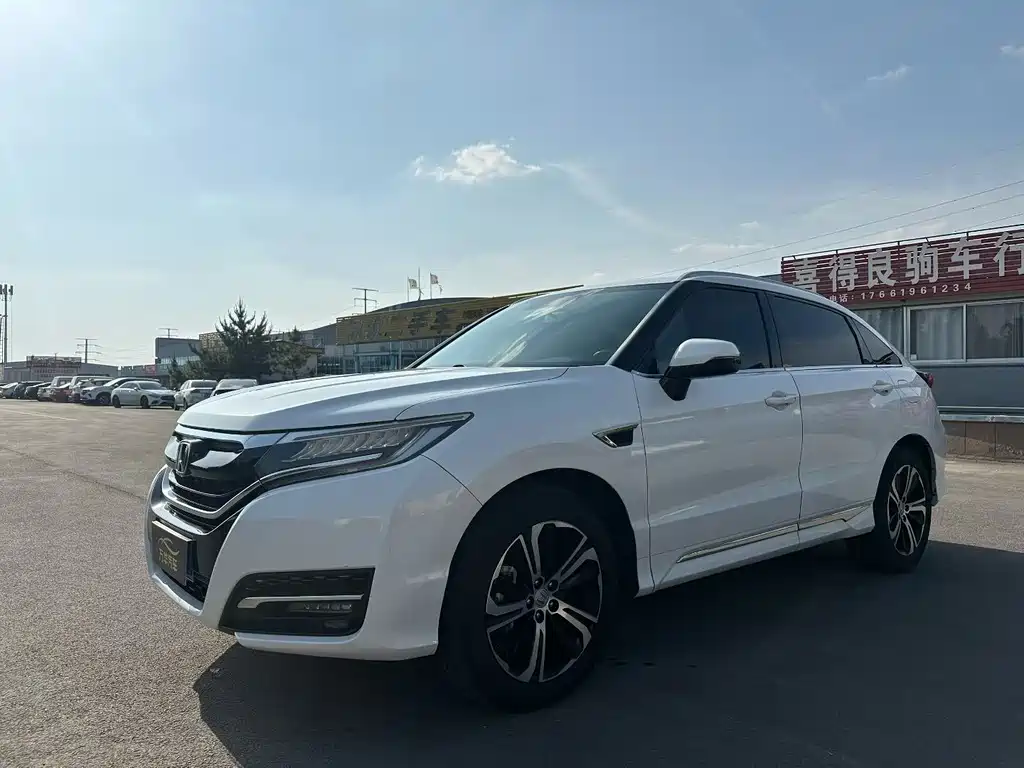Купить Honda UR-V