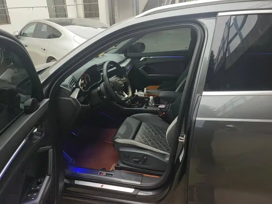 Audi Q3 — миниатюра 9
