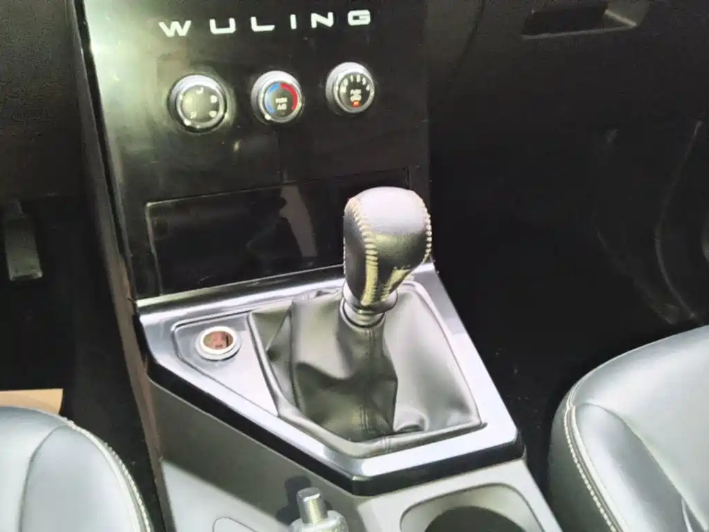 Wuling Hongguang PLUS — миниатюра 14