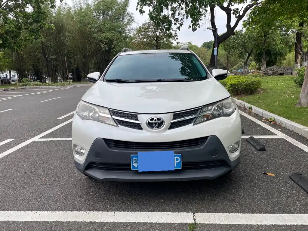 Toyota RAV4 2016