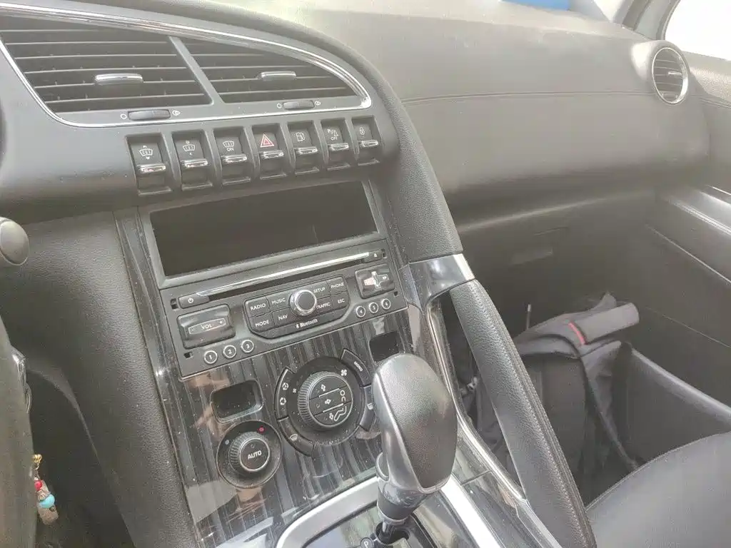 Peugeot 3008 — миниатюра 9