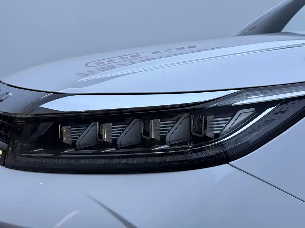 EXEED STAR WAY CHASING THE WIND