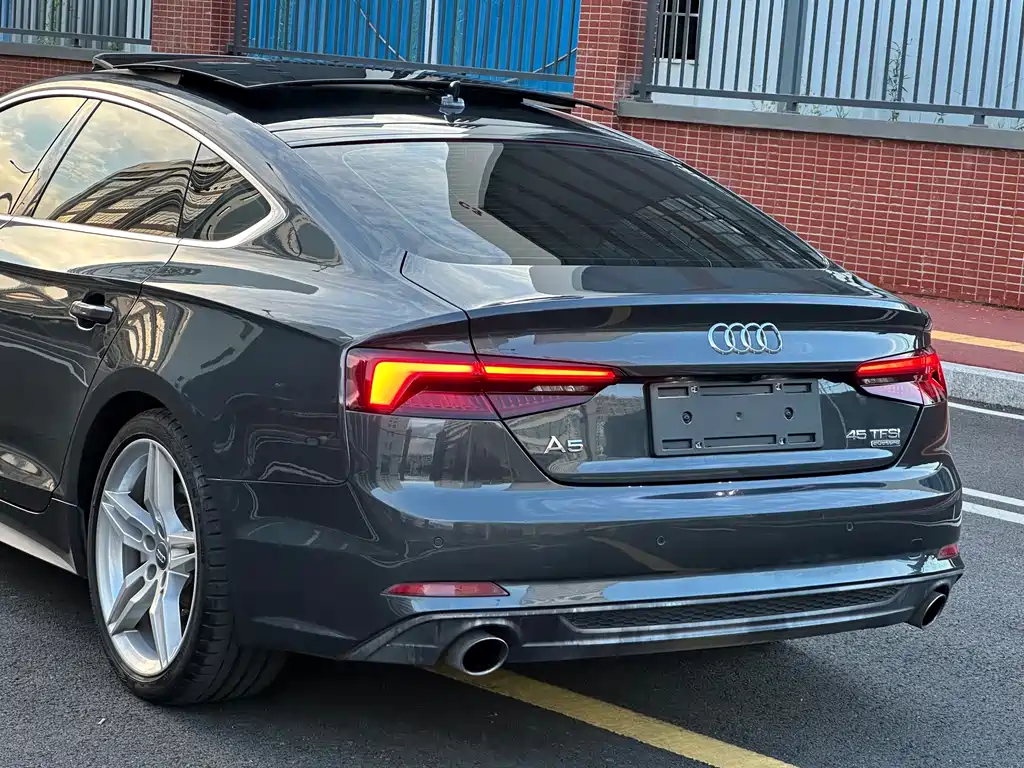 Audi A5 (Import) — миниатюра 4