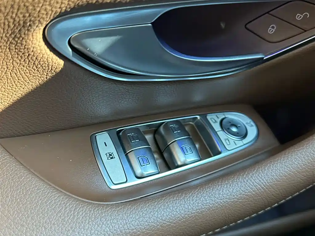 Mercedes-Benz E-Class E 2020 E 300 L Fashion