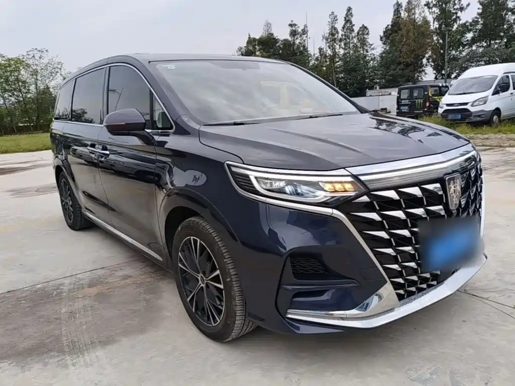 Roewe iMAX8 — миниатюра 4
