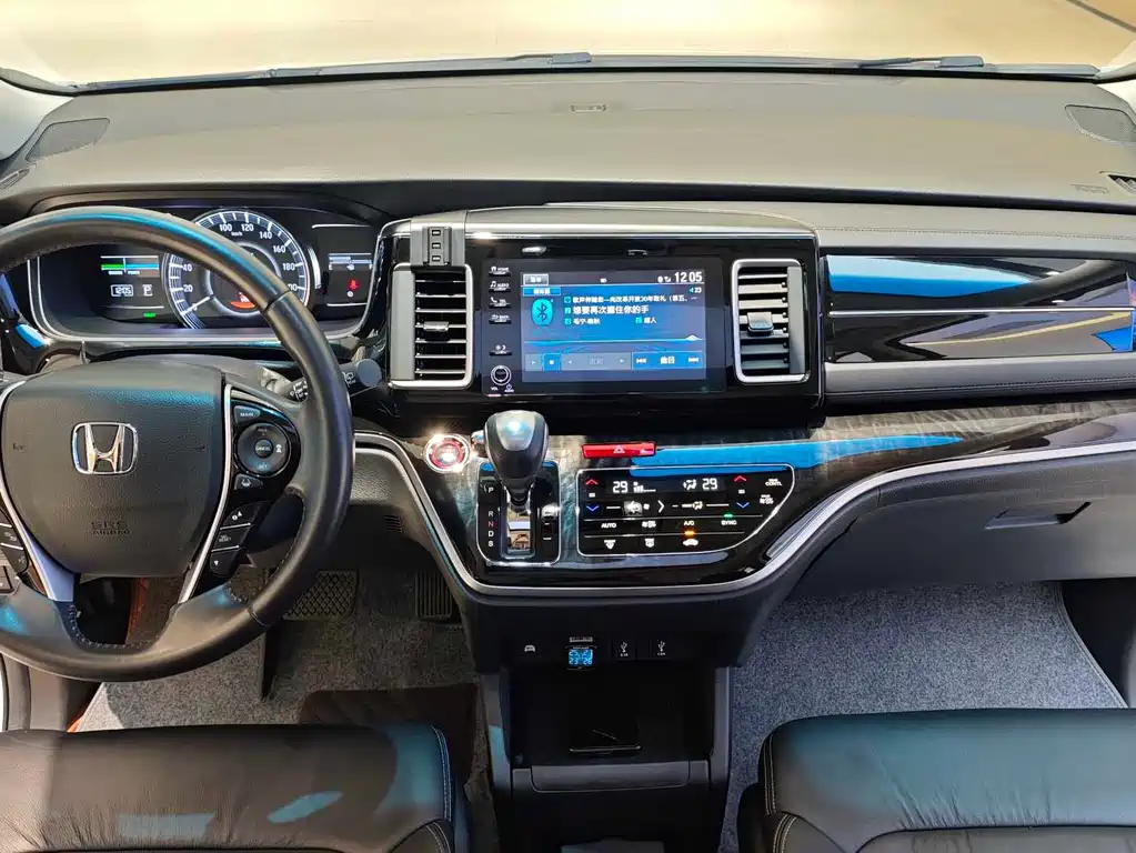 Honda Elysion 2019 2.0L Luxury