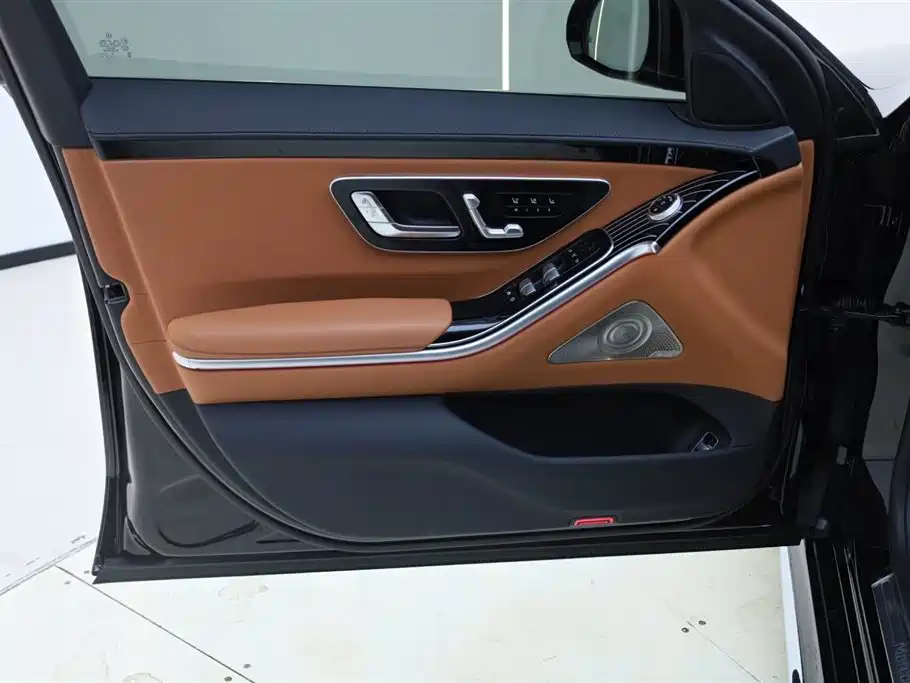 Mercedes-Benz S-class id 4545902 из Китая 12