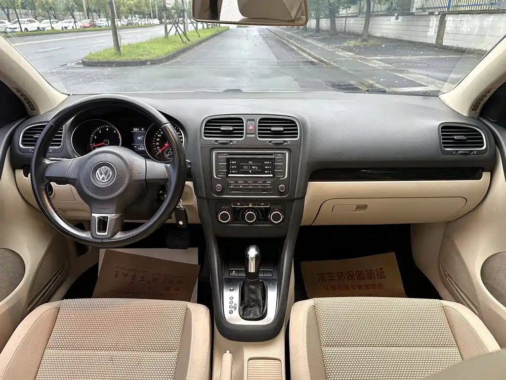 Volkswagen Golf — миниатюра 11