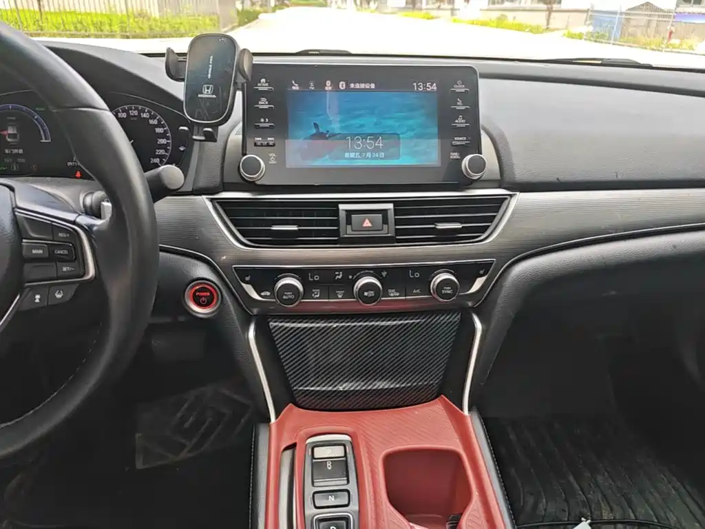 Honda Accord — миниатюра 10