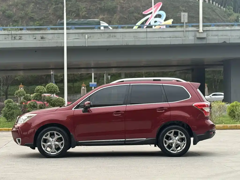 Subaru Forester 2015 2.5i