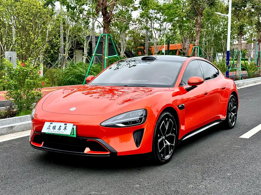 Xiaomi SU7 2025