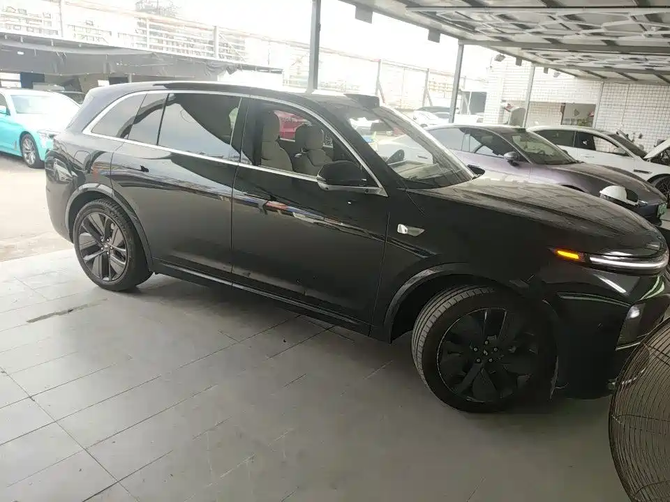 Li Auto L7 2024 — фото 2