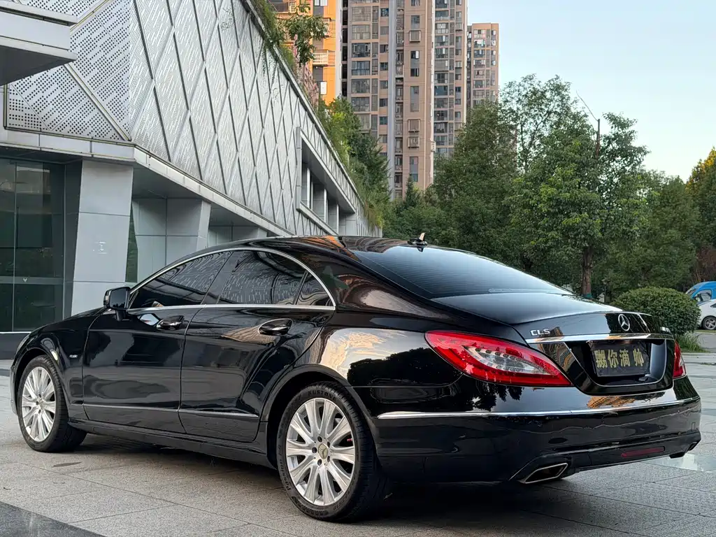 Mercedes-Benz CLS — миниатюра 6