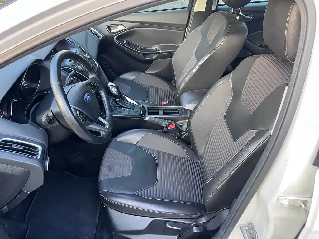 Ford Focus — миниатюра 9