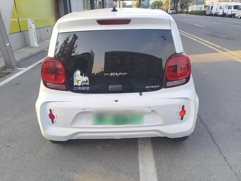 Roewe Clever — миниатюра 6