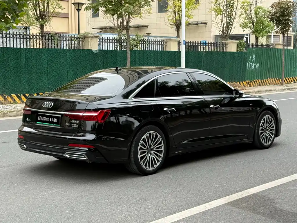 Audi A6L New Energy — миниатюра 4
