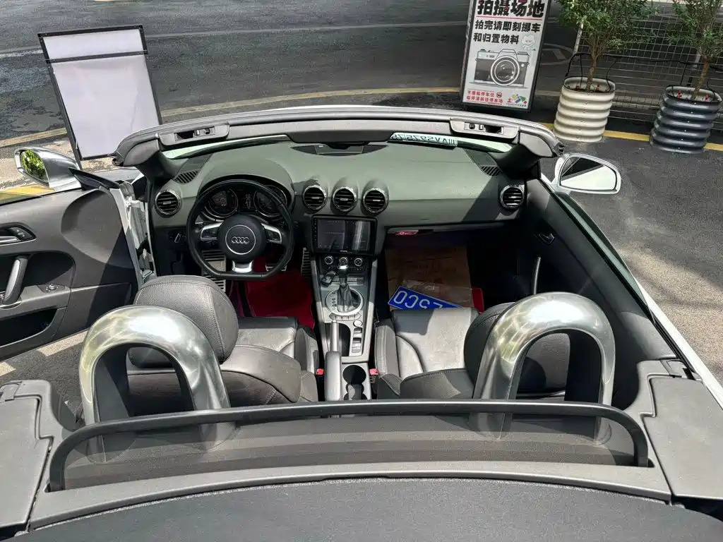Audi TT — миниатюра 7