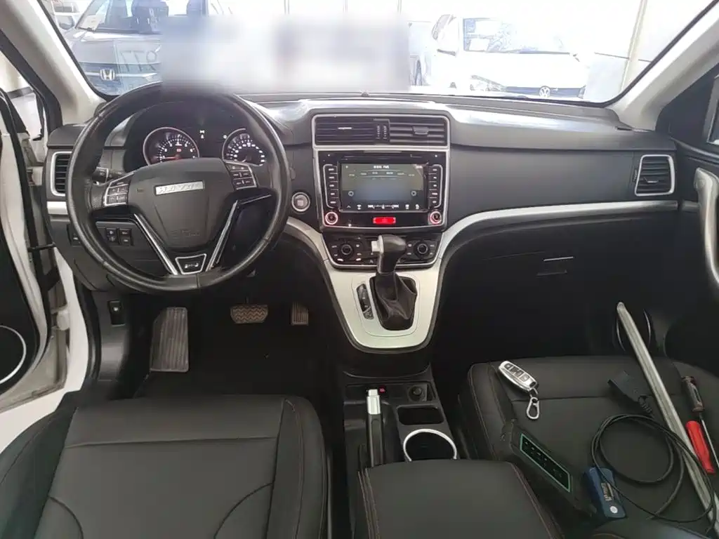 Haval M6 — миниатюра 10