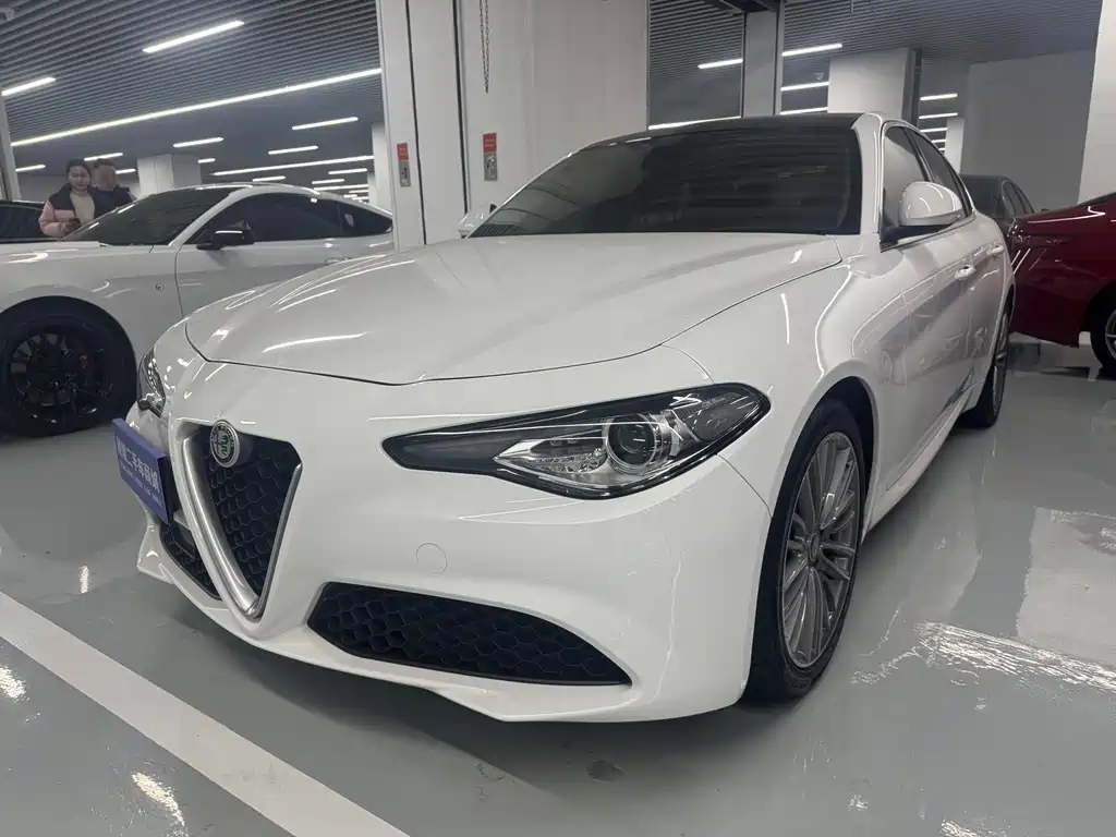 ALFA ROMEO GIULIA
