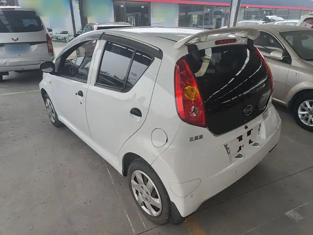 BYD F0 — миниатюра 5
