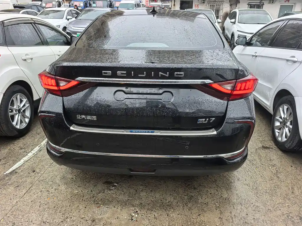 BAIC BEIJING EU7