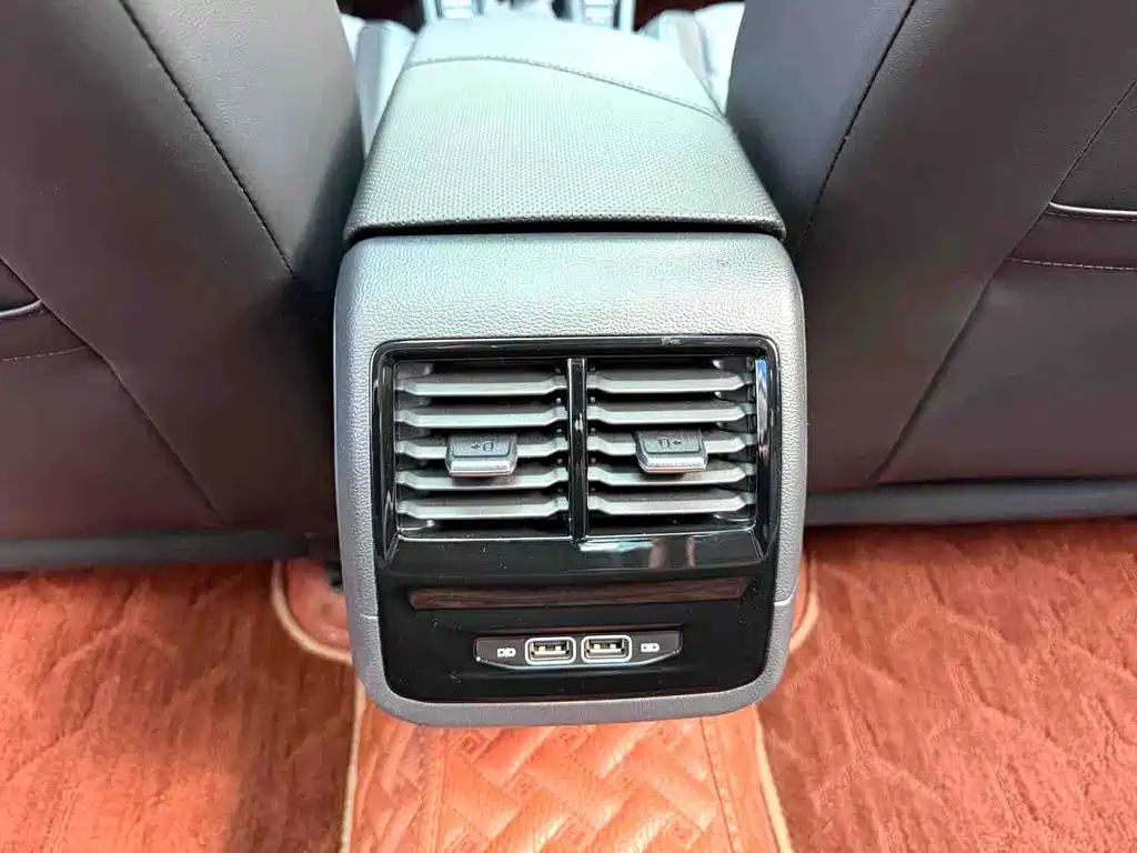 Volkswagen Sagitar — миниатюра 7