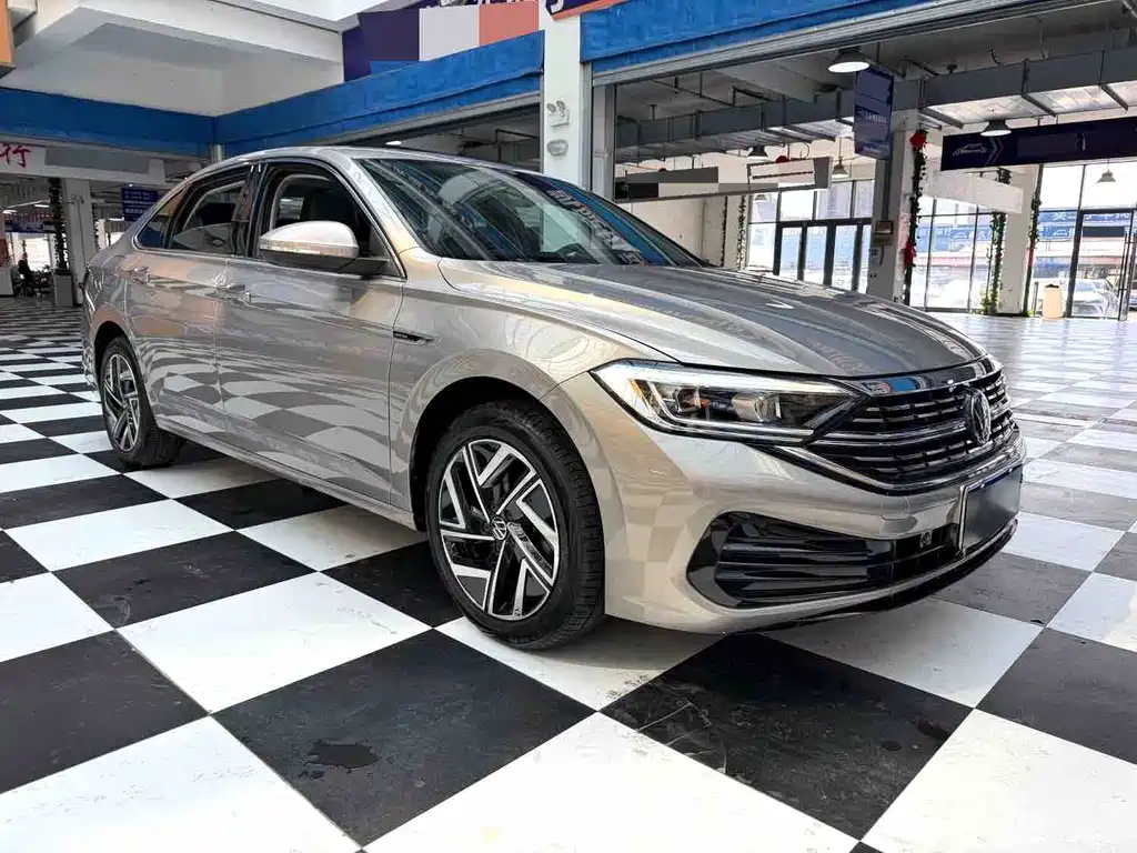 Volkswagen Sagitar — миниатюра 3