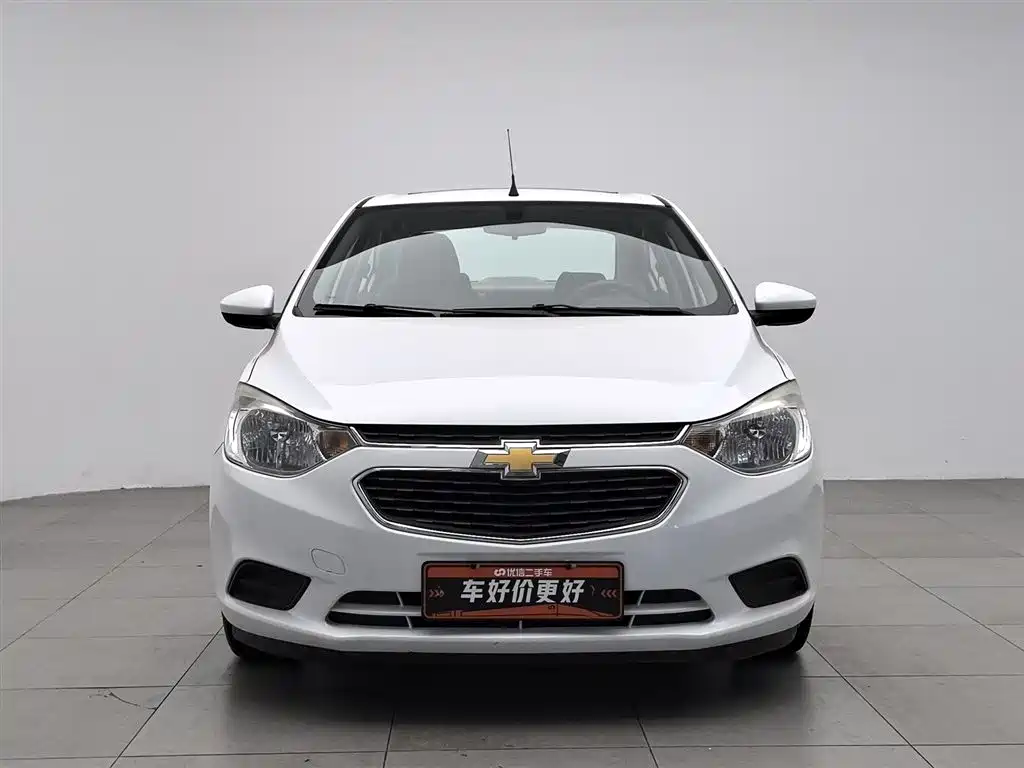 Chevrolet Sail 2015 3 1.5L MT